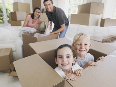 Storage agreement information and access rules for a self storage unit