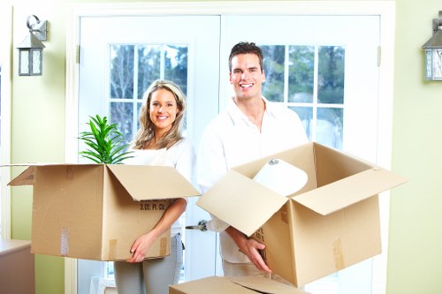 Cancellations, termination, and notice requirements for self storage